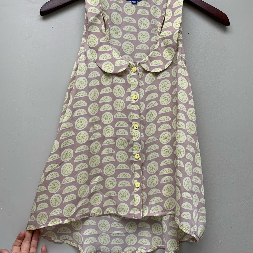 Lemon pattern Peter Pan collar tank top blouse